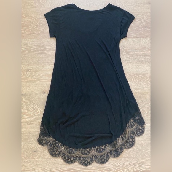 Emma & Sam high-low Black Lace dress - Picture 2 of 5